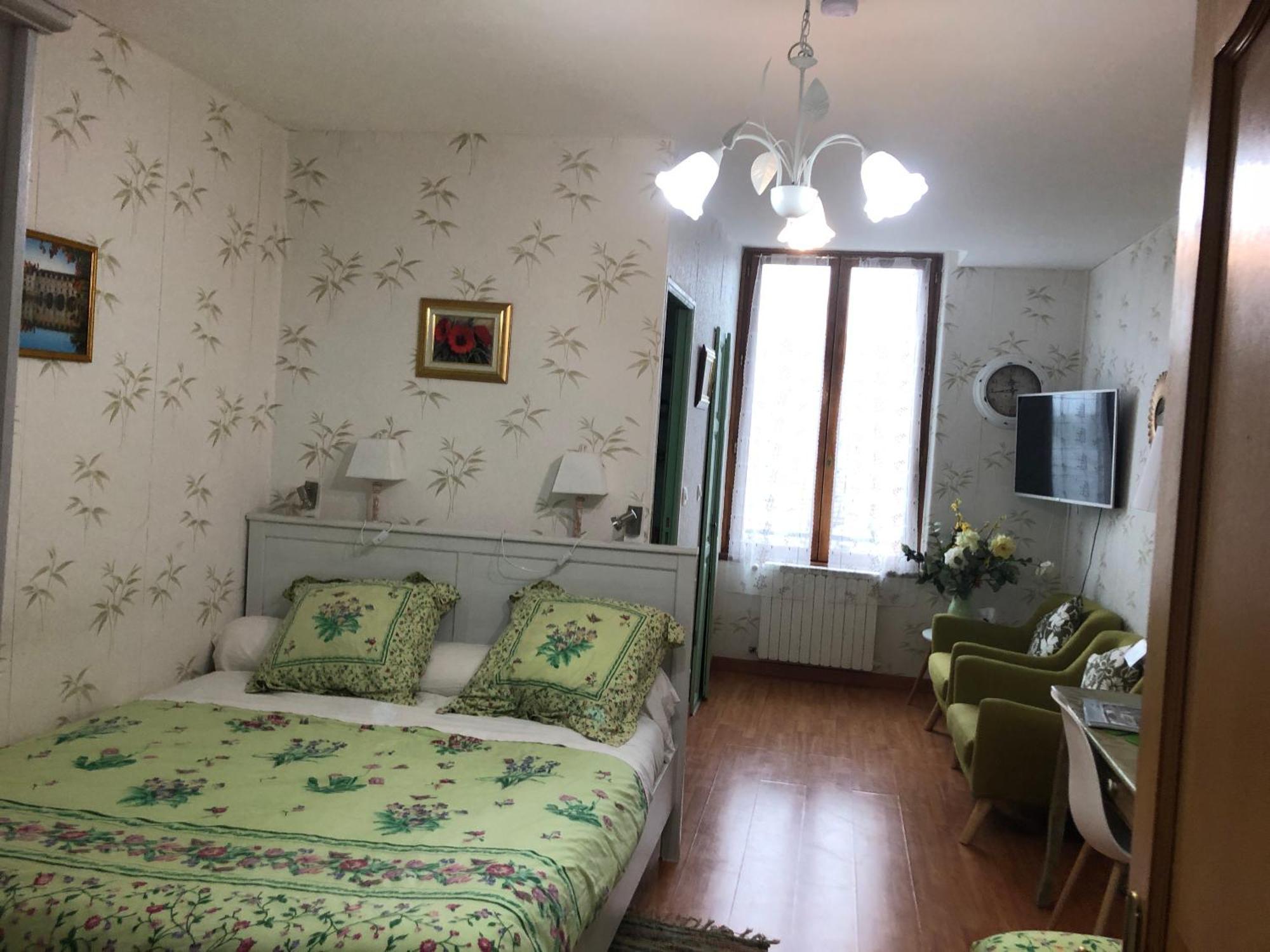 L'Eclipse Bed & Breakfast Saint-Nicolas-des-Motets Cameră foto