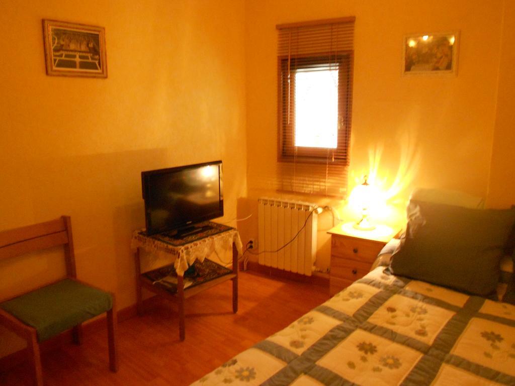 L'Eclipse Bed & Breakfast Saint-Nicolas-des-Motets Exterior foto