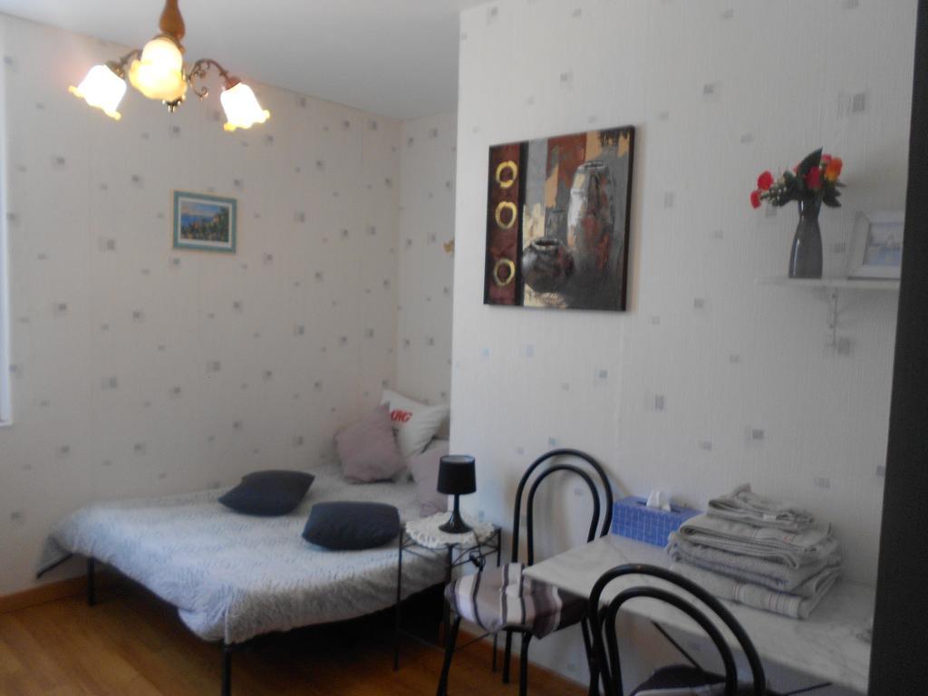 L'Eclipse Bed & Breakfast Saint-Nicolas-des-Motets Exterior foto